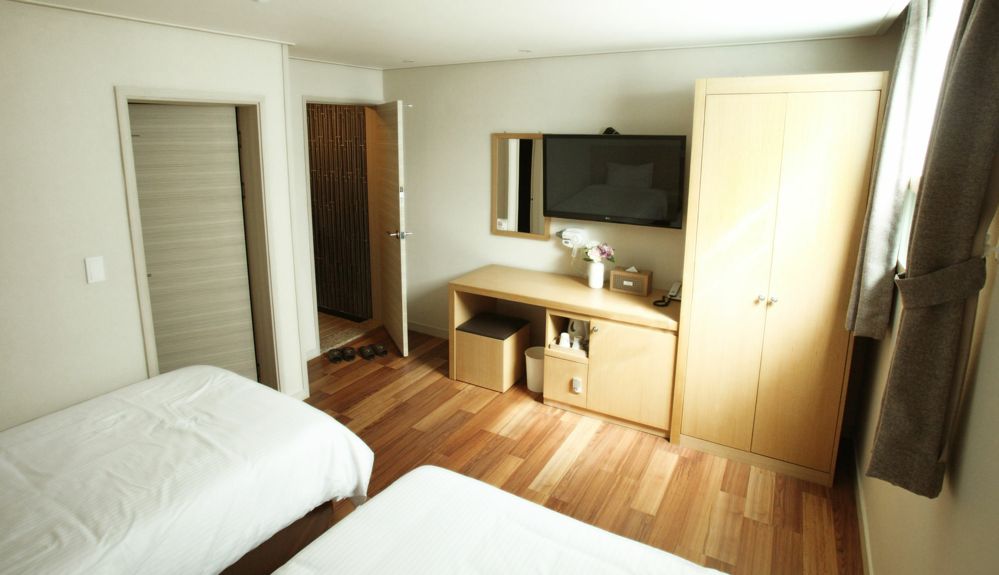 Business Hotel Haeundae S Пусан Экстерьер фото